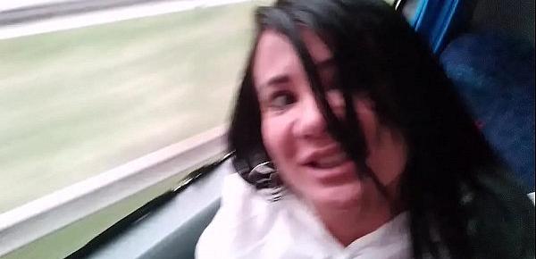  Fiquei louca  no ônibus  vindo de São Paulo  para o Rio de Janeiro  cai de boca no  pau do gogoboy. assista completo XV Red